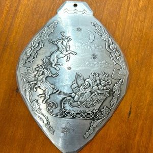 Wendell August Santas of the World Silver Christmas Ornament “In Flight”